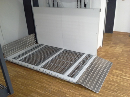 Plattformhebeanlage